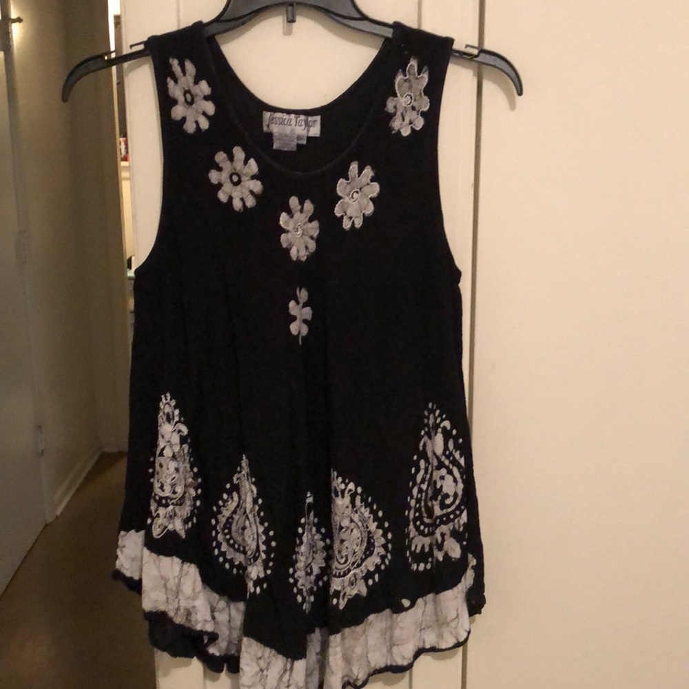 Black and gray tunic!